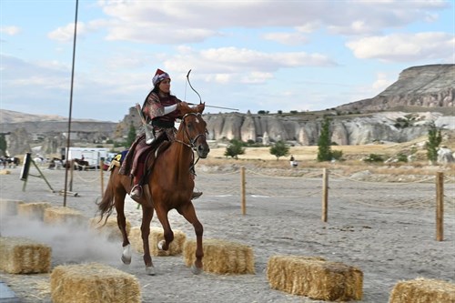 Kapadokya At ve Atçılık Kültürü Festivali Coşkuyla Başladı
