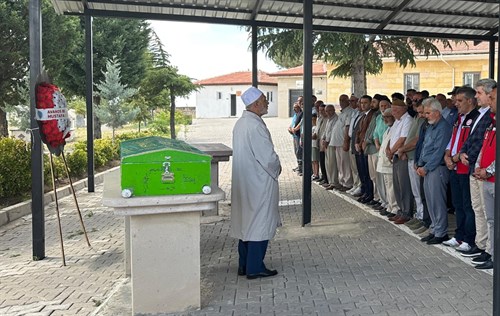Kaymakam Bilici Kıbrıs Gazisi'nin Cenaze Törenine Katıldı